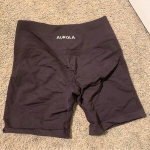 Aurola Shorts